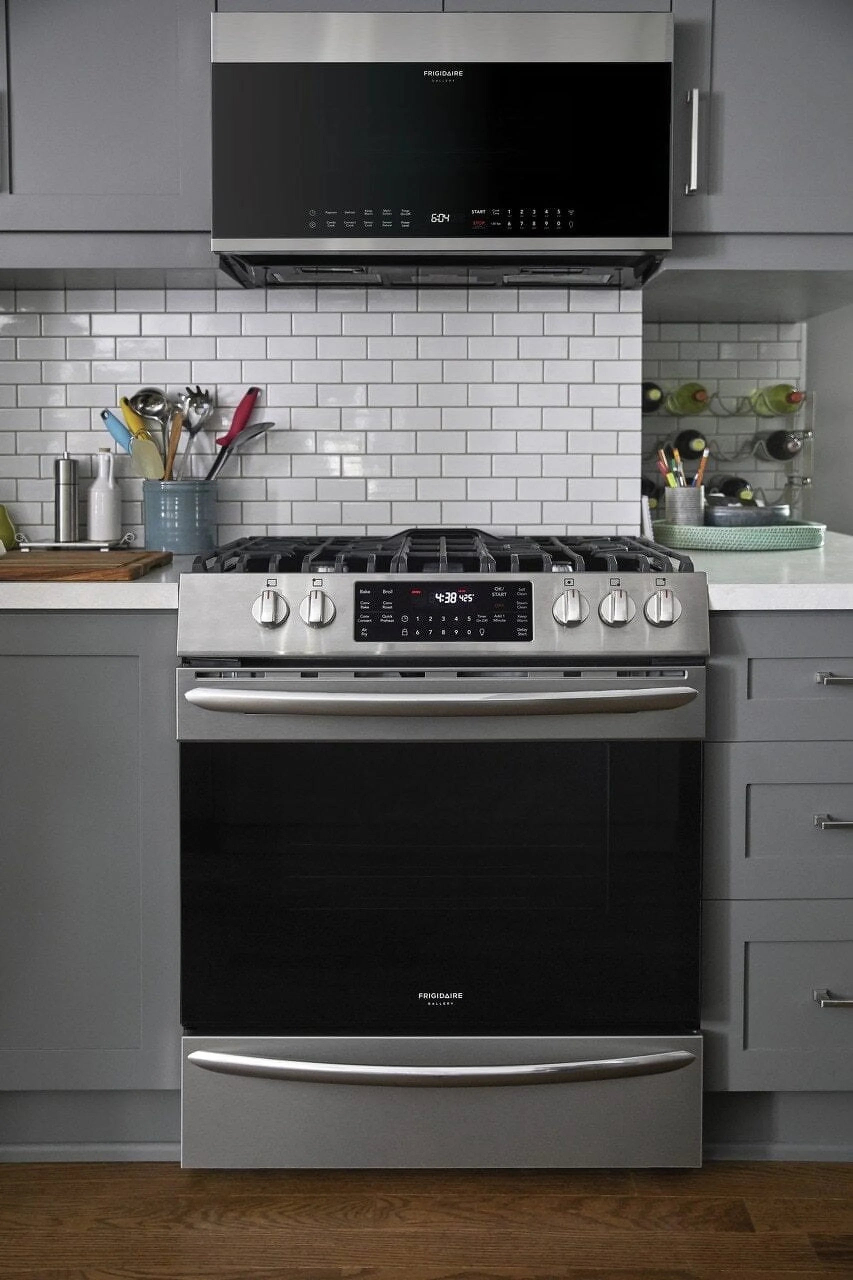 30 Over the Range Microwave with 1.5 cu. ft. Capacity, 1450 Cooking Watts, Convection in Stainless Steel L6765