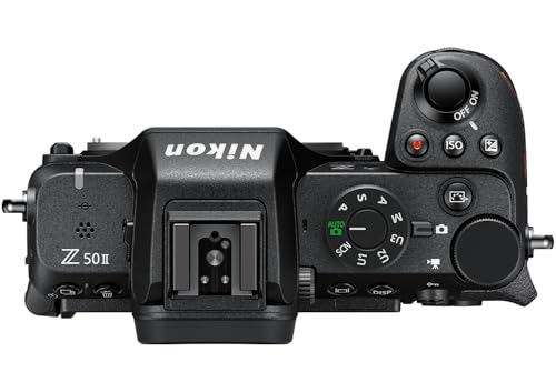 Compact Mirrorless Camera with Two Lenses I54086
