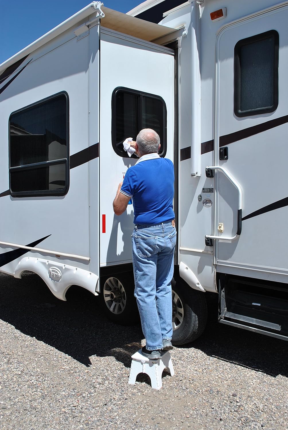 Folding Step Stool K1672