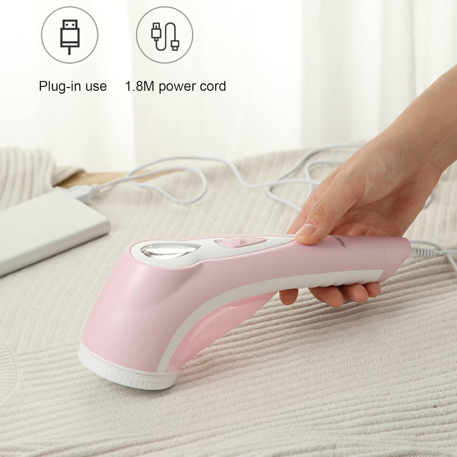 Rechargeable Fabric Shaver with 4 Stainless Steel Blades T751379