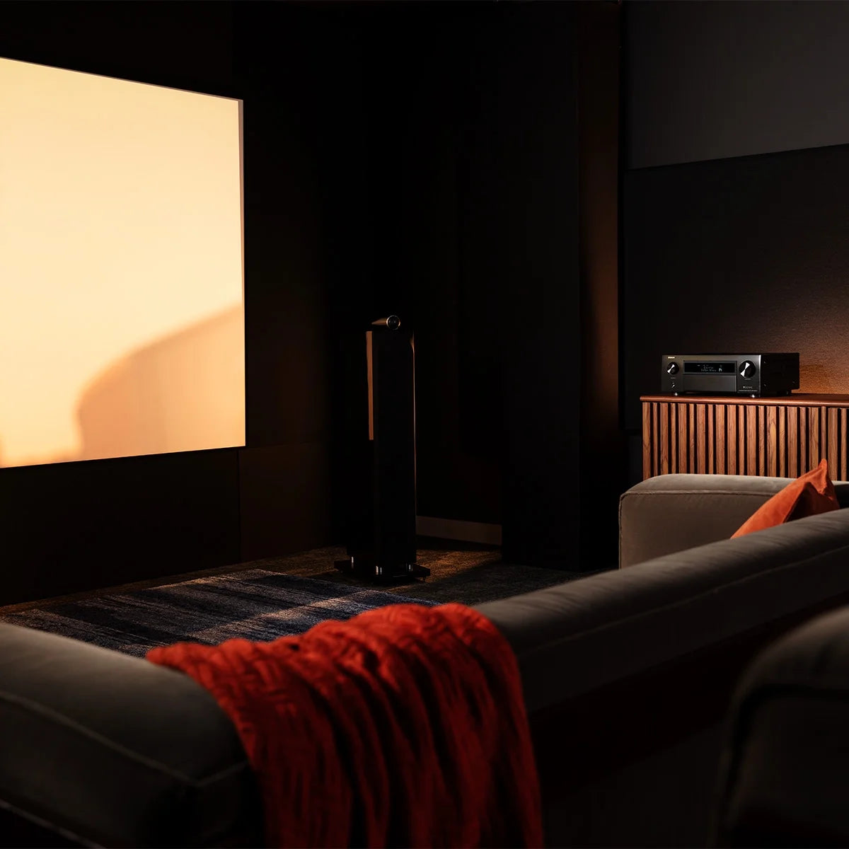 11.4 Channel 8K Home Theater Receiver I98578