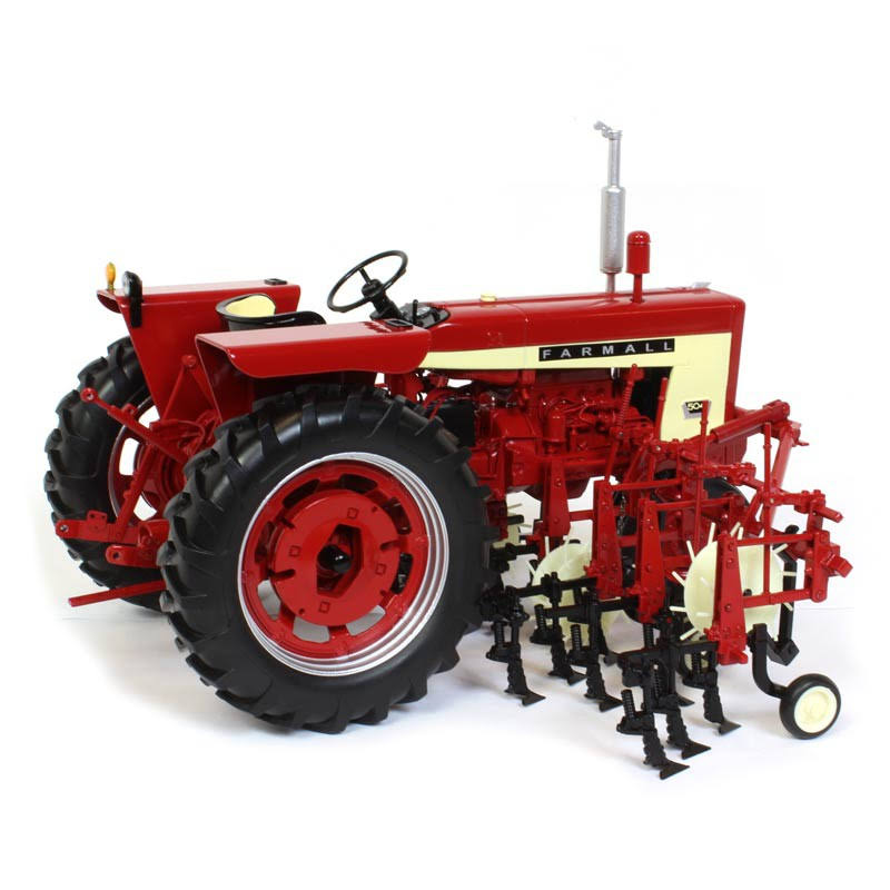 1/16 Scale International Harvester Farmall 504 Narrow Front Tractor with Four Row Cultivator B890