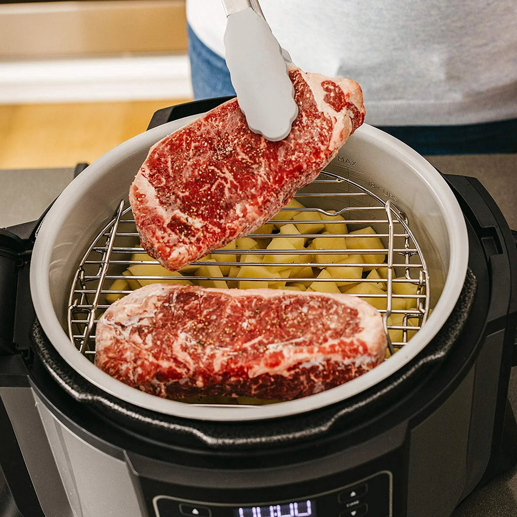 6.5 quart Black Gray Pressure Cooker & Air Fryer N10829
