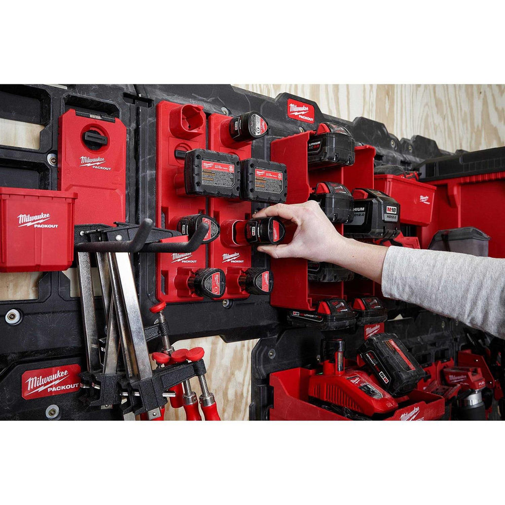 M12 Battery Rack R736