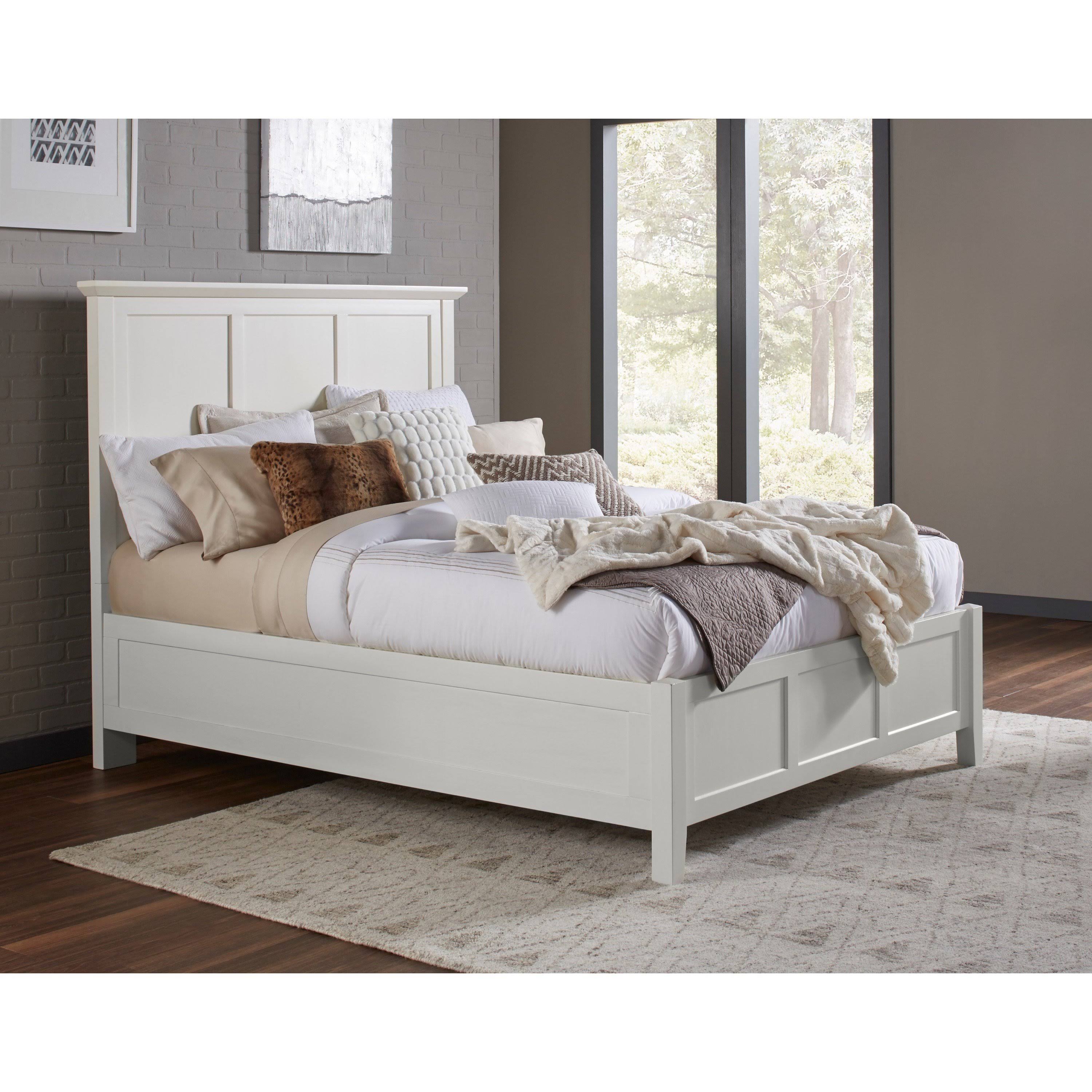 White Queen Panel Bed F77844