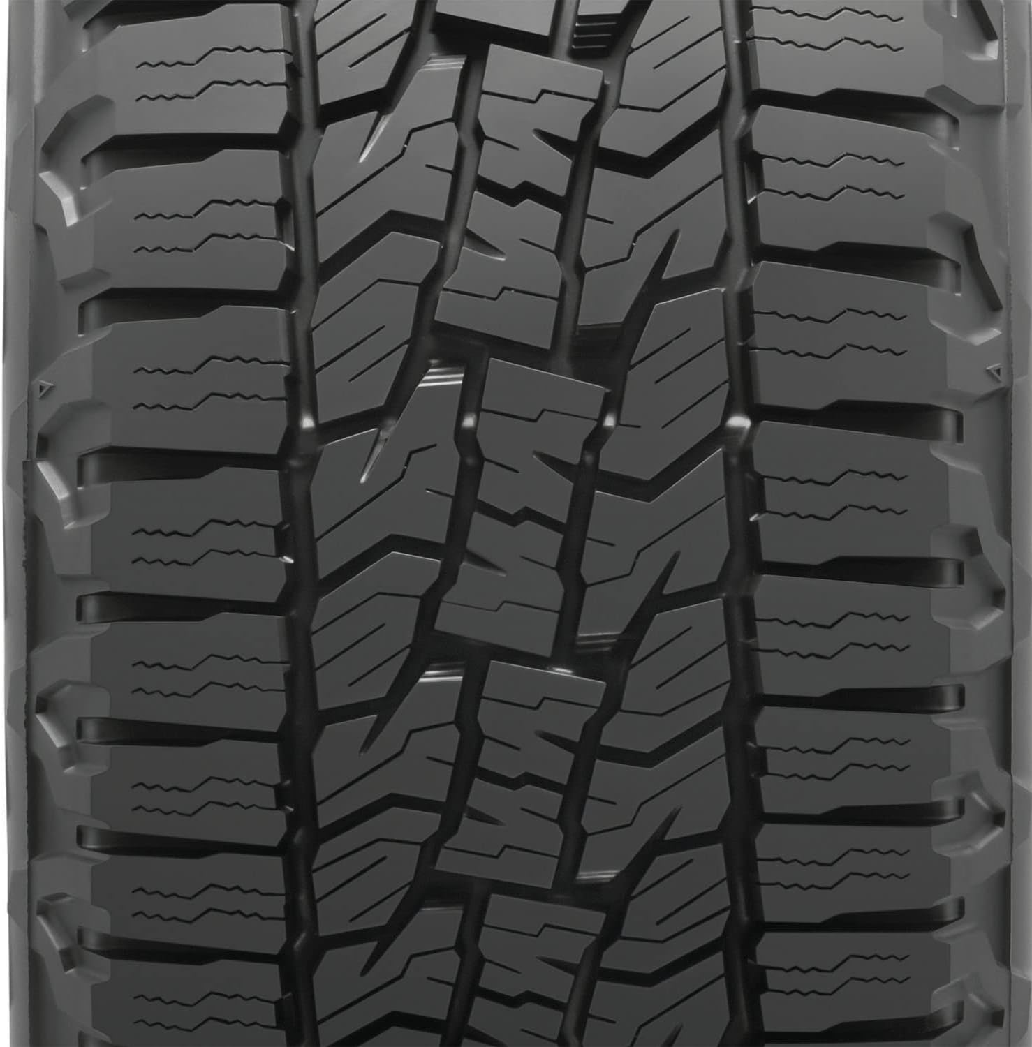 225/60R18 100H All Terrain Light Truck Tire U19979