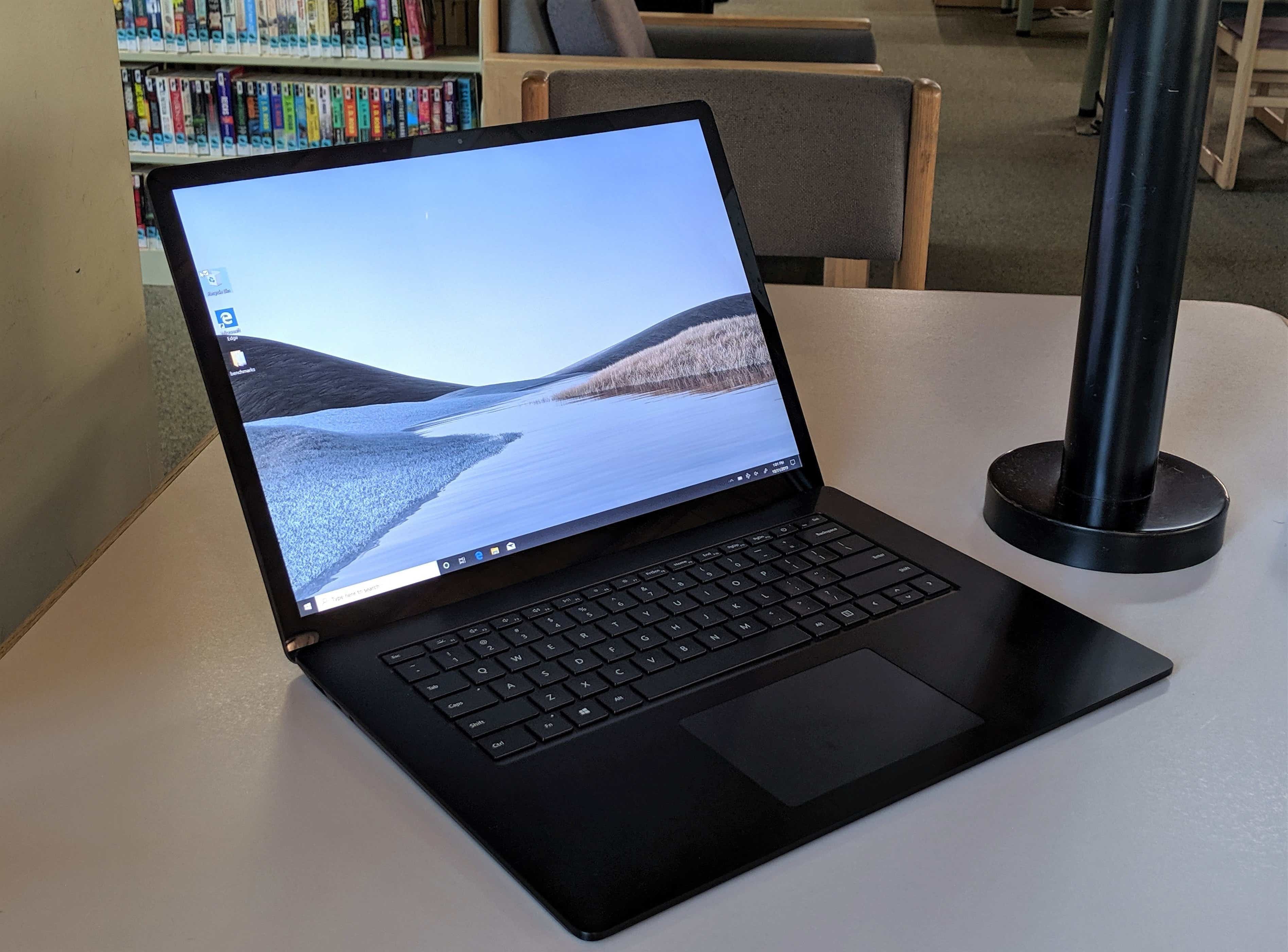 Restored 13.5" Intel Core I5 QuadCore 8GB 256GB Storage Black Laptop X665466