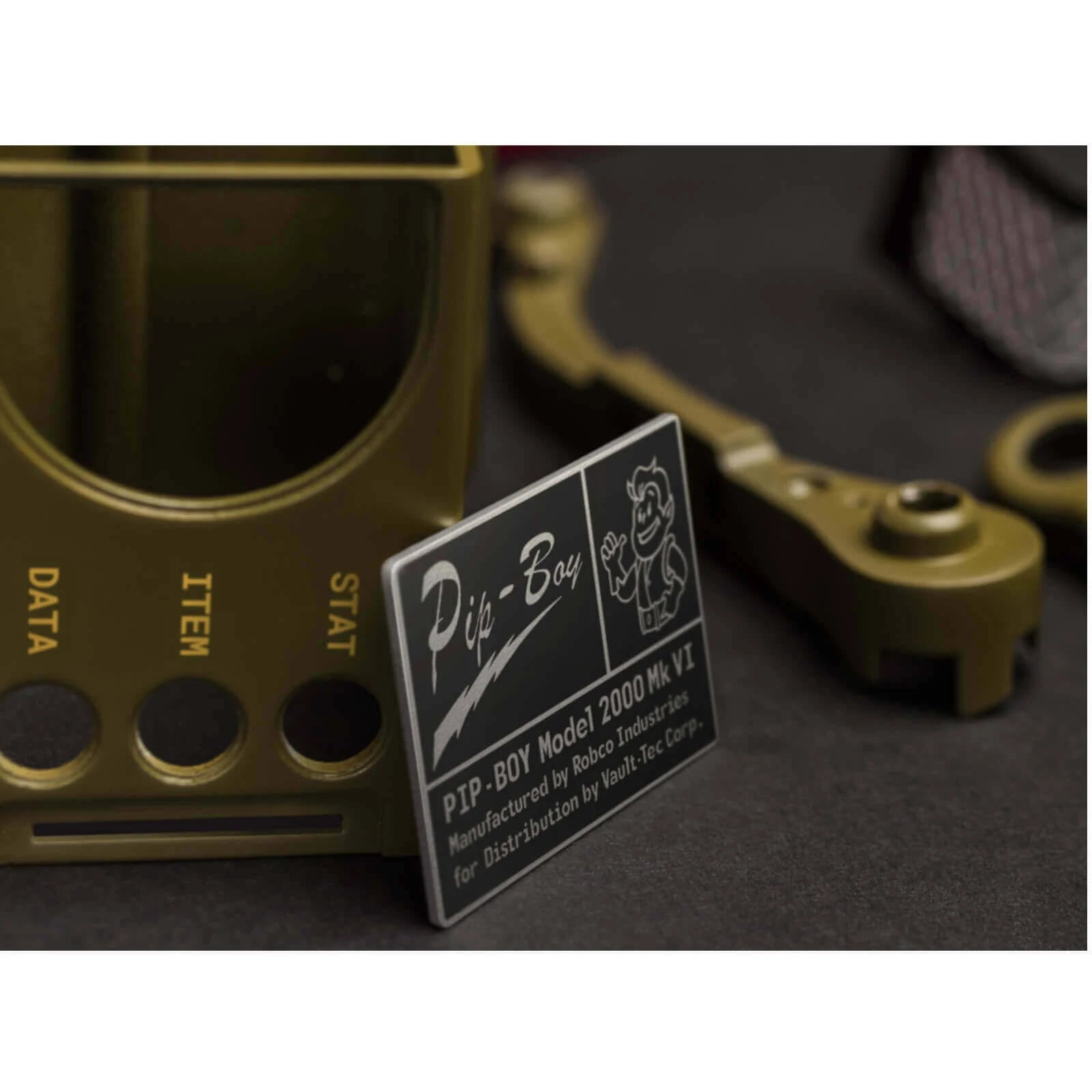 Pip-Boy 2000 Mk VI Construction Kit Y9302