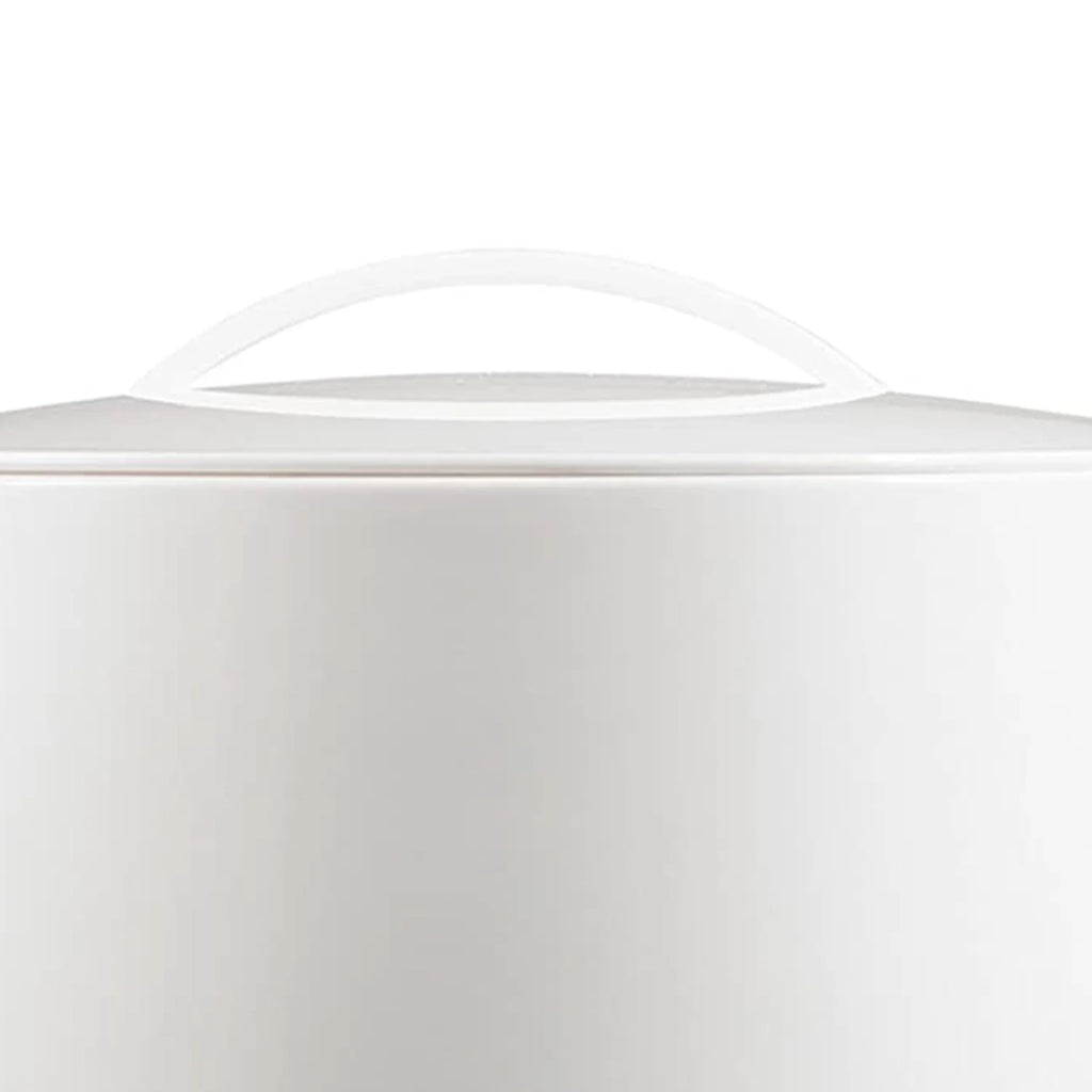 White 32 oz Electric Kettle N641969