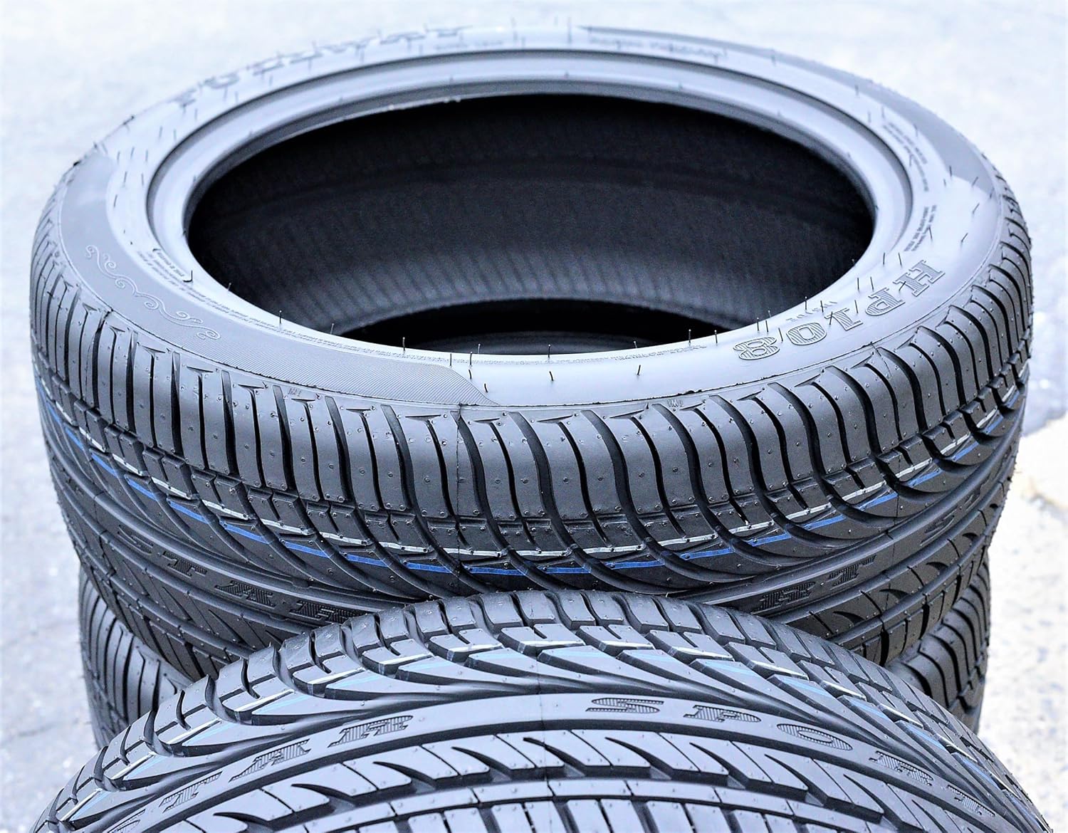 Set of 4 All-Season Passenger Car Performance Radial Tires 185/70R14 88H I989550