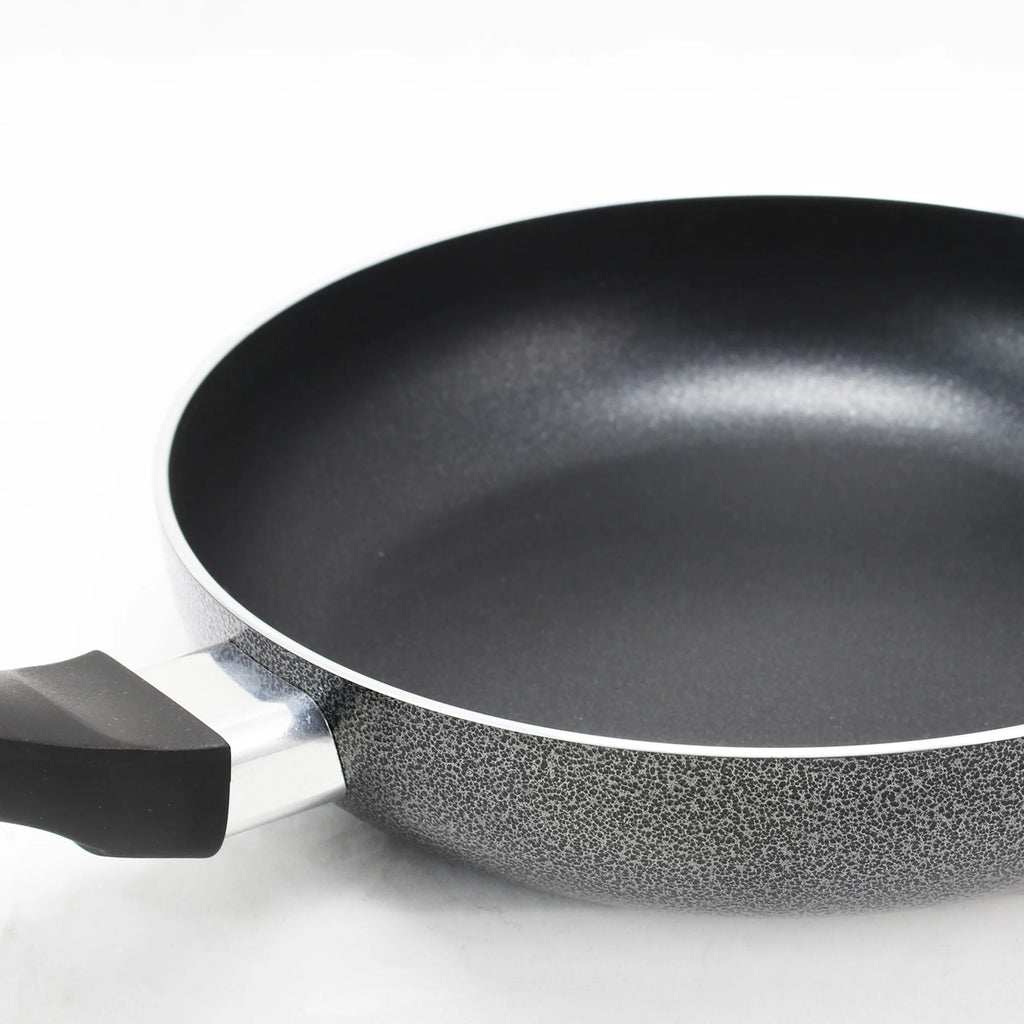8 inch Charcoal Grey Frying Pan X982