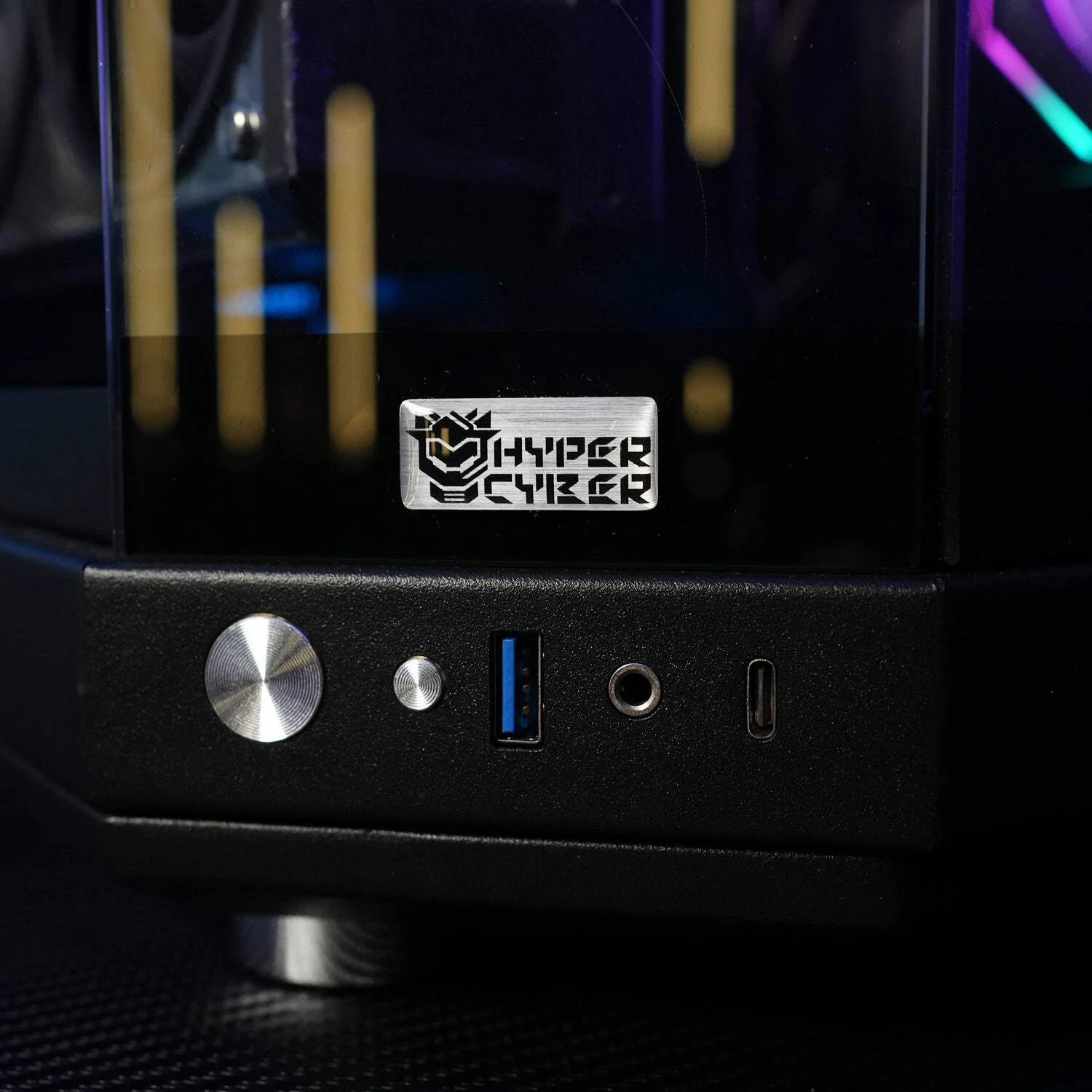 AMD Ryzen 7 9800X3D NVIDIA GeForce RTX 5070 12GB Gaming PC H83180