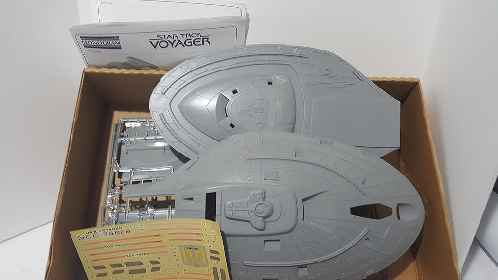 Spaceship Model Kit G513