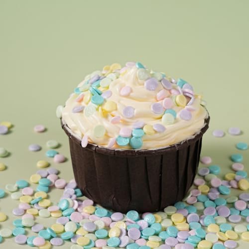 Red White and Green Round Sprinkles B7606