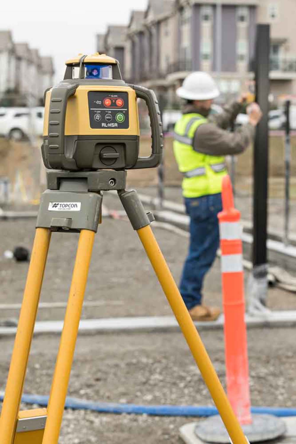 Horizontal Self Leveling Rotary Laser With Detector P371